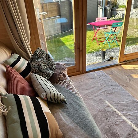 Maison En Bois 1 Chambre 4 Couchages Type Tiny House กรองวิลล์ ภายนอก รูปภาพ