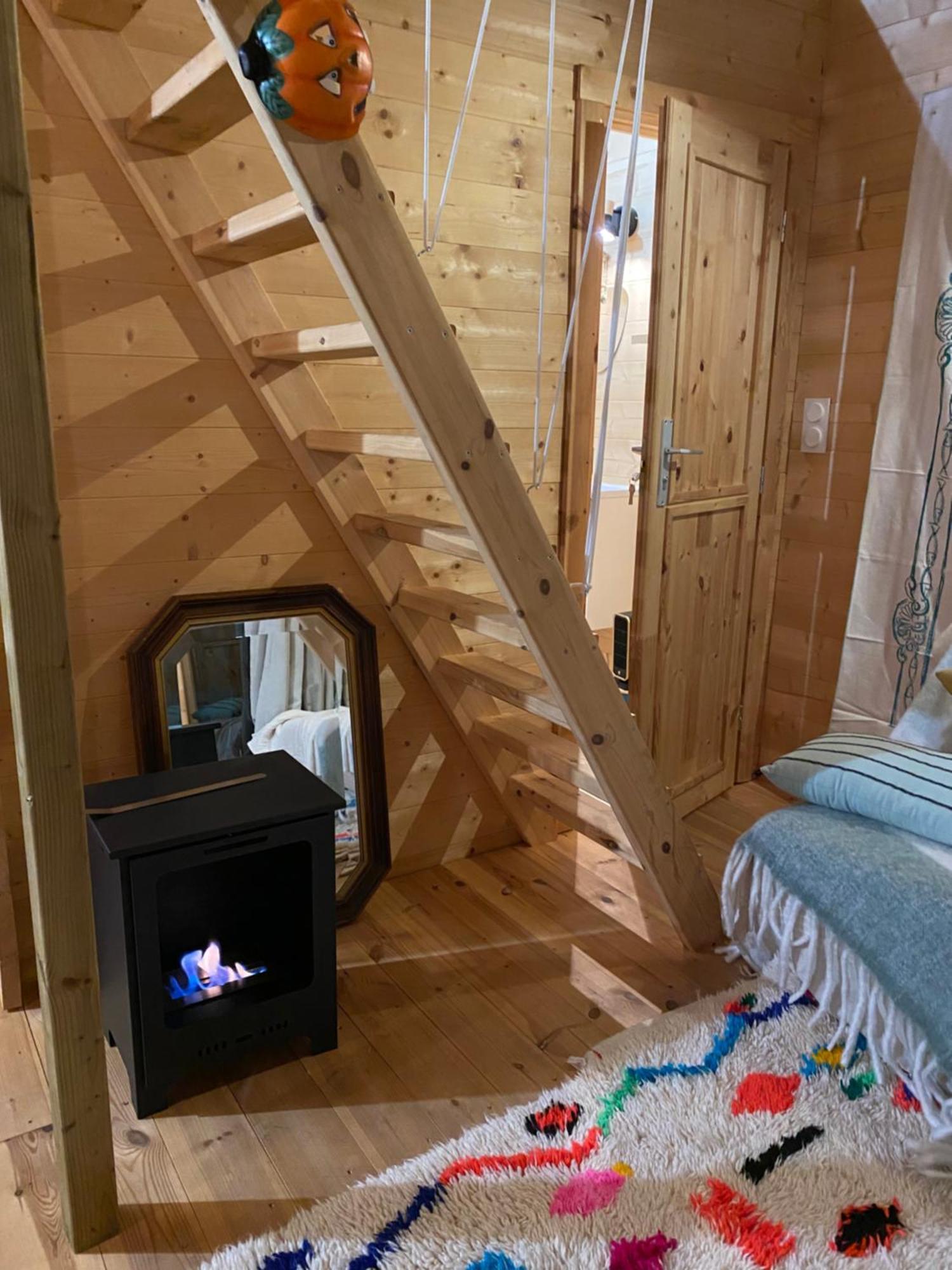 Maison En Bois 1 Chambre 4 Couchages Type Tiny House กรองวิลล์ ภายนอก รูปภาพ
